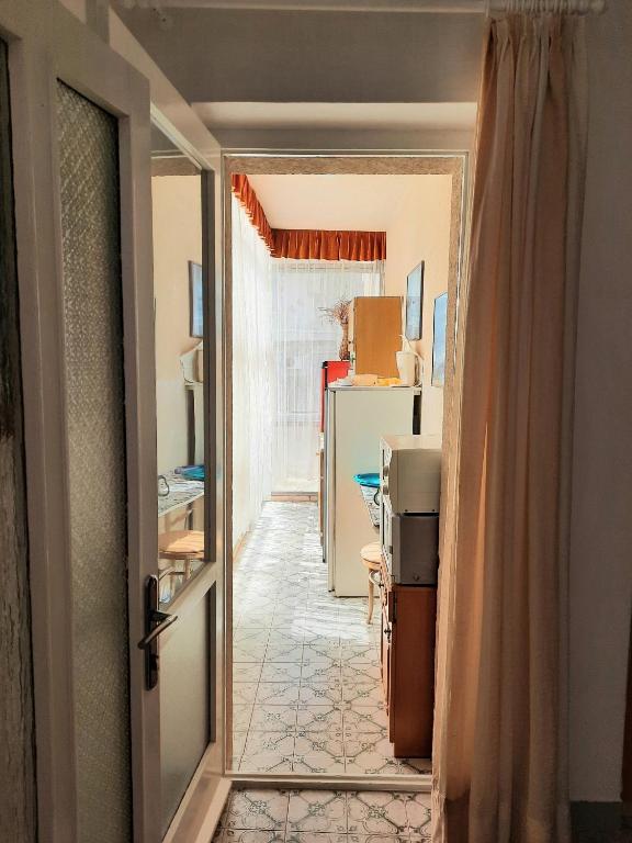 Fotografie z fotogalerie ubytování Sobe Centar Baška Voda v destinaci Baška Voda