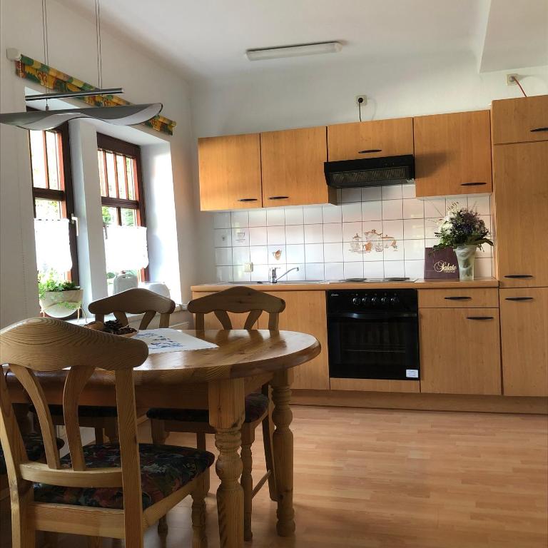 Kuchyň nebo kuchyňský kout v ubytování Pension Landhaus Machold