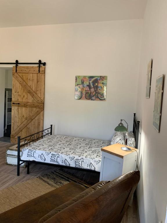 Postel nebo postele na pokoji v ubytování Cà del Prete country room by Cà degli Ovi