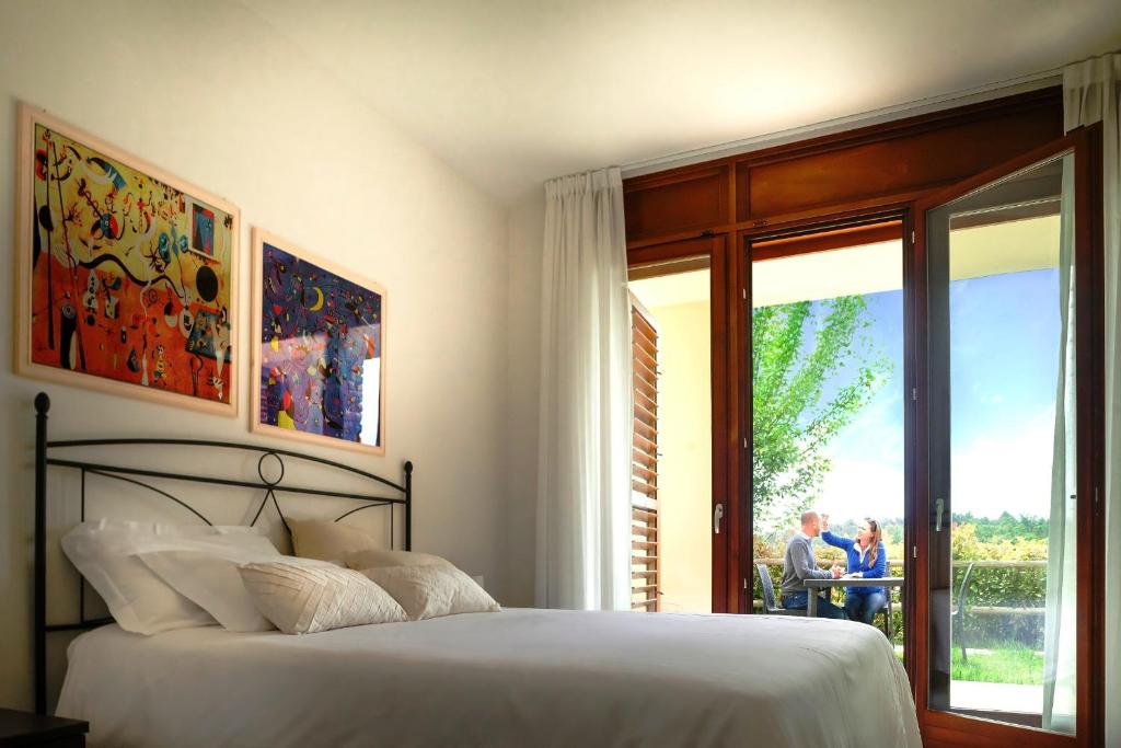 Chianti Village - Free Parking & Pool
