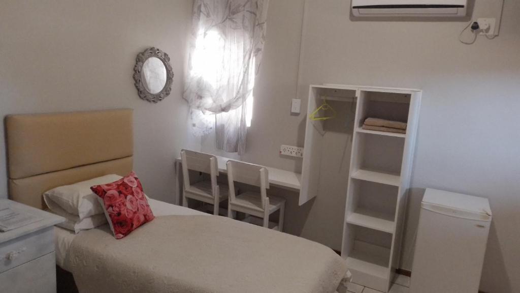 Larochelle Guesthouse - Habitación Gemela Con Ducha
