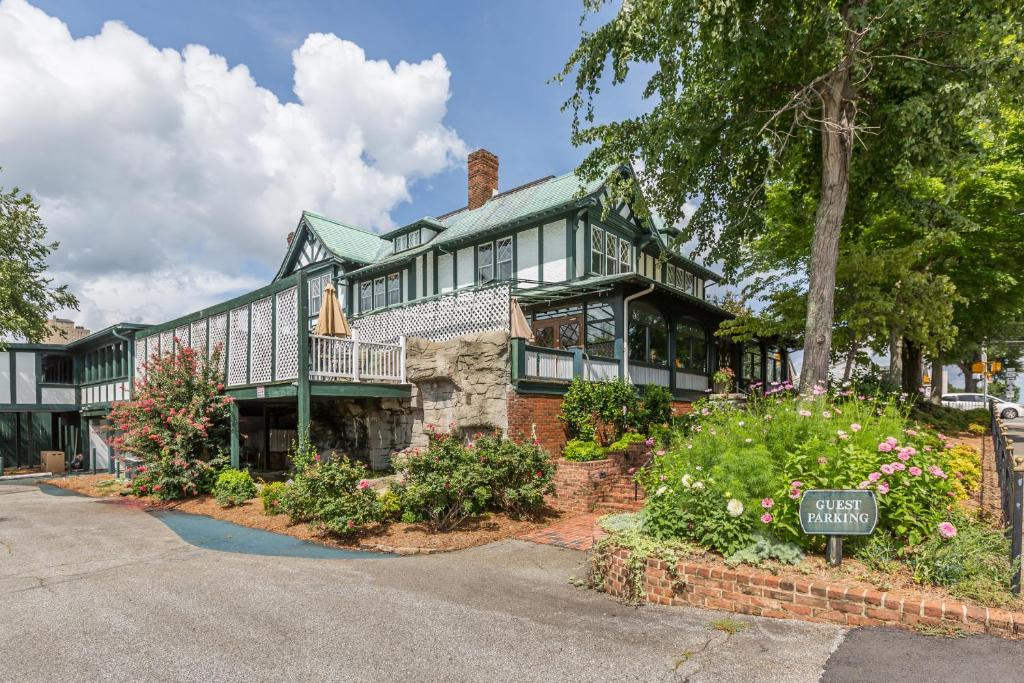 The Shaffner Inn photo
