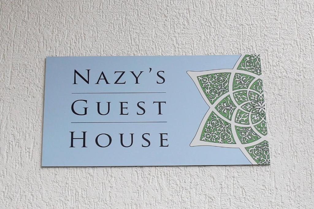 Certificat, premi, rètol o un altre document de Nazy's Guest House