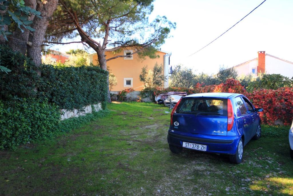 Fotografia z galérie ubytovania Apartments by the sea Arbanija, Ciovo - 9423 v Trogiri