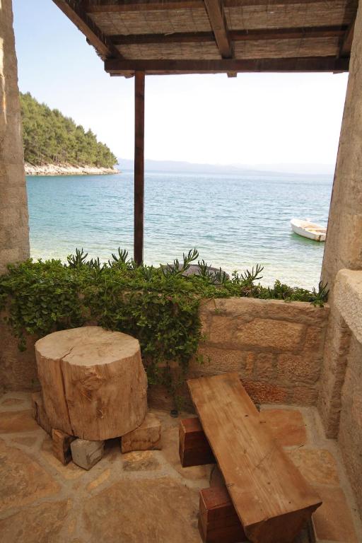 Fotografie z fotogalerie ubytování Seaside secluded apartments Cove Smokvina, Hvar - 9501 v destinaci Bogomolje