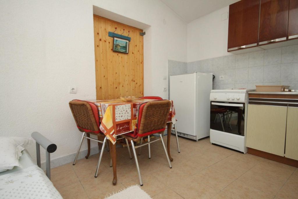 Fotografie z fotogalerie ubytování Seaside secluded apartments Cove Smokvina, Hvar - 9501 v destinaci Bogomolje
