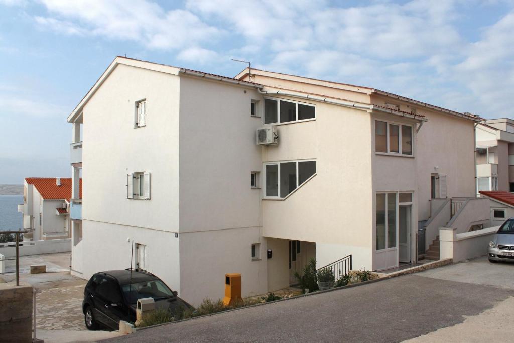 Fotografia z galérie ubytovania Apartments by the sea Vidalici, Pag - 9415 v destinácii Kustići
