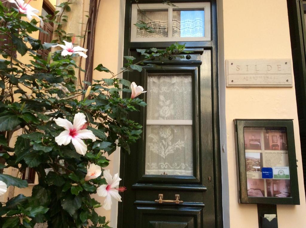 Silde Studios & Apartments - 15