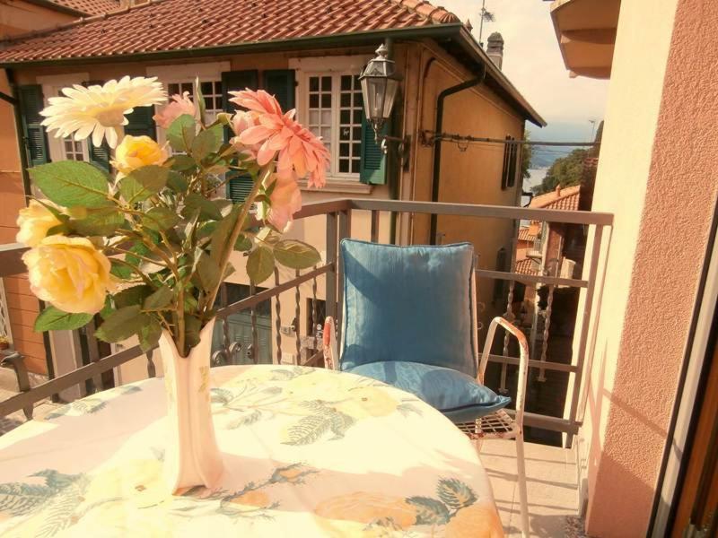 Balkón alebo terasa v ubytovaní B&B della Contrada Varenna