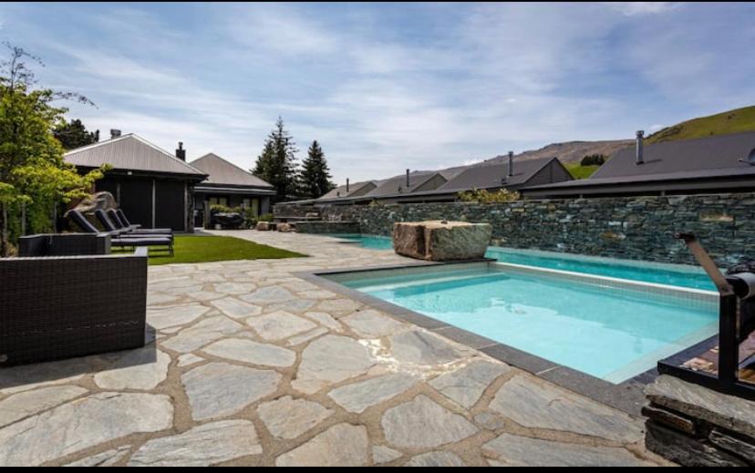 Gallery image of Cardrona Mountain Studio with Pool in Cardrona