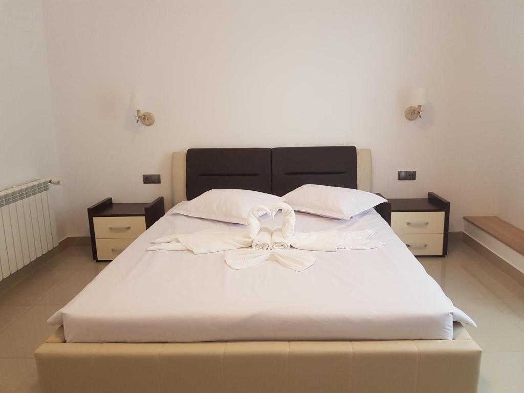 Pensiunea OK - Habitación Doble Con Baño Privado