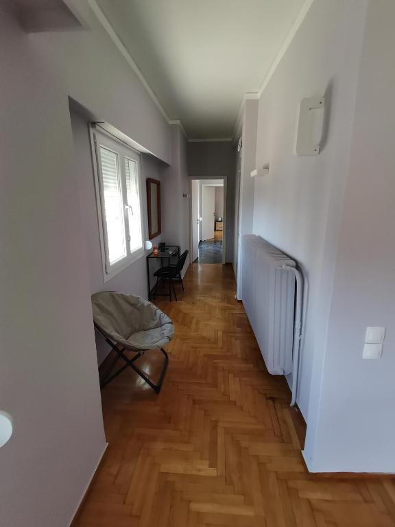 Penthouse spacious w super wifi & terrace, 2 min from metro - 3