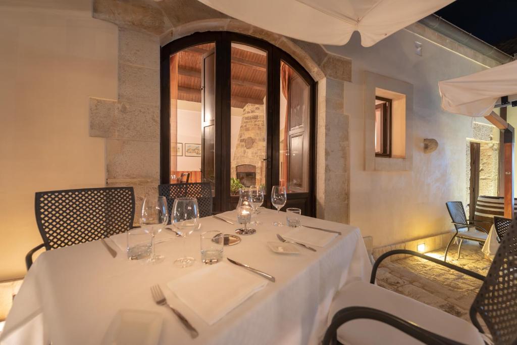 Część wypoczynkowa w obiekcie Relais Torre Marabino