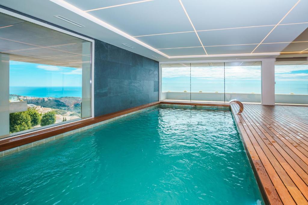 Basen w obiekcie Infinity Horizon Apartment - Costa Blanca lub w pobliżu