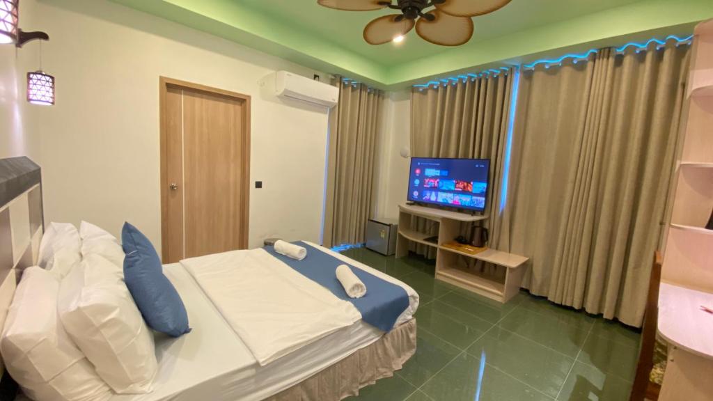 Alimas Holiday Retreat Maldives - 8