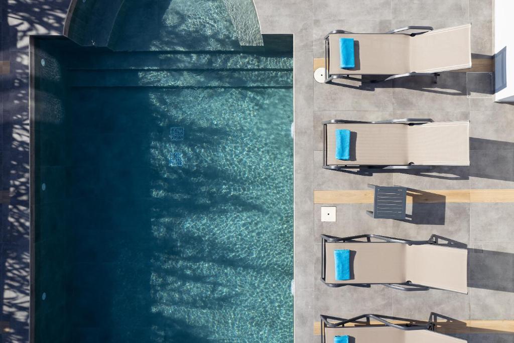 Sunnyside Villas, ideal for vibrant stays,By ThinkVilla, Pigianos