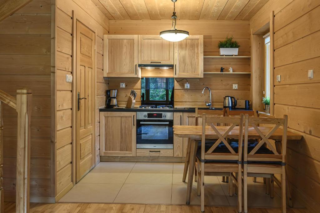 Kuchyňa alebo kuchynka v ubytovaní Apartament pod Skocznią