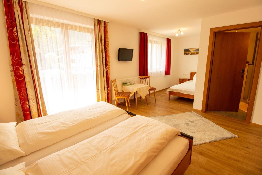 Posteľ alebo postele v izbe v ubytovaní Haus Josef