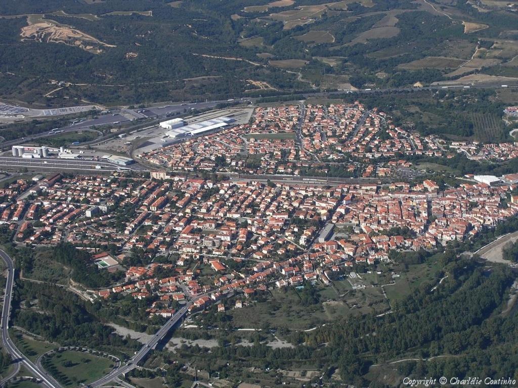 Widok na miasto Le Boulou z tego apartamentu