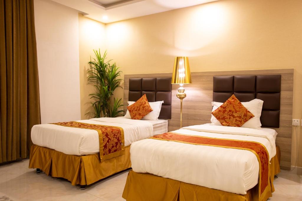 حكاية عبير للشقق المخدومة - Three-Bedroom Suite