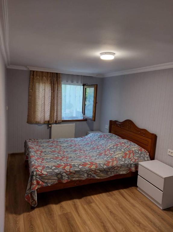 Postel nebo postele na pokoji v ubytování Davids entire place