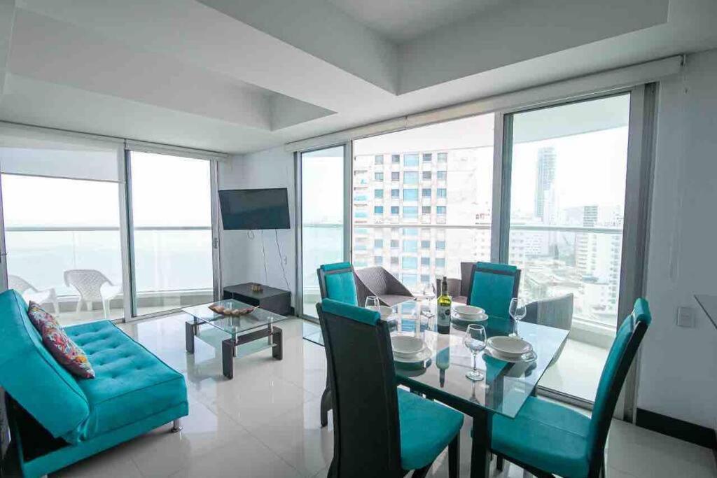 Apartamento Bocagrande Vista al Mar Piso 21 - Housity