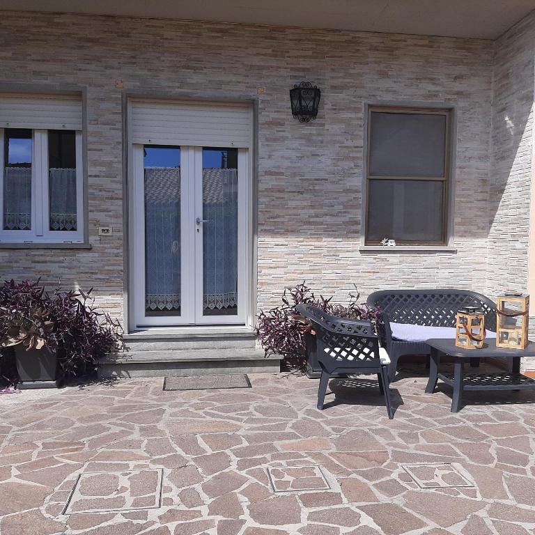 A patio or other outdoor area at Kevin House
