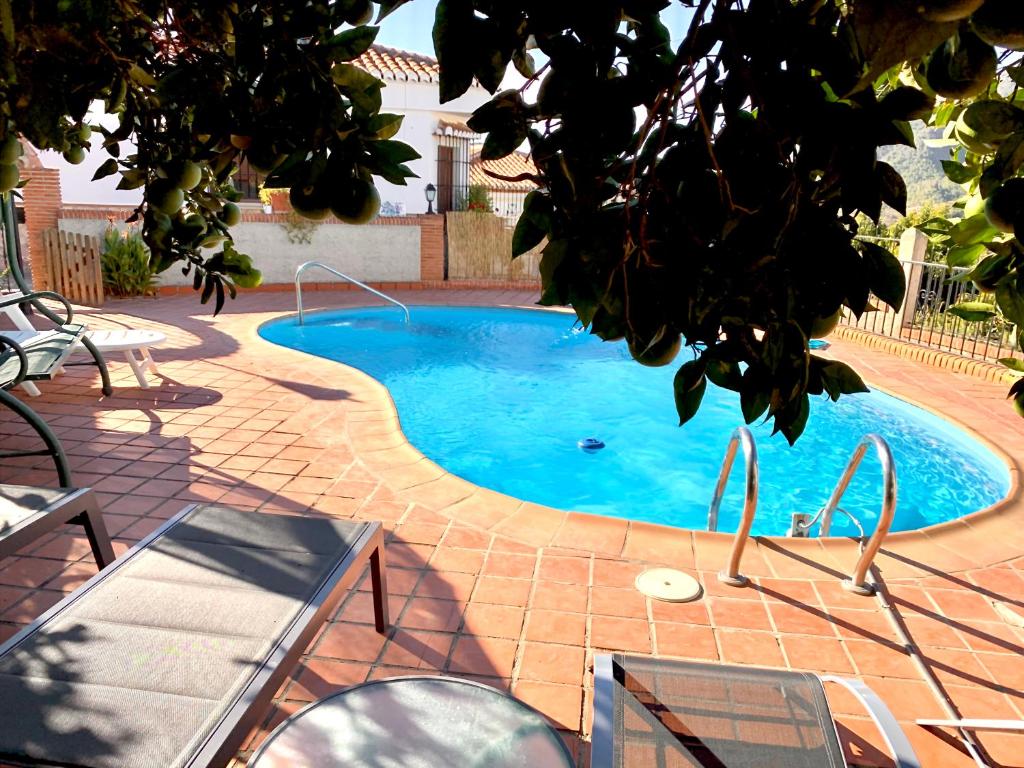 Fotografie z fotogalerie ubytování Villa alborada piscina privada v destinaci Guájar-Faragüit