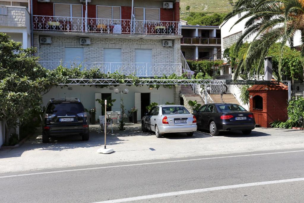 Budova, v ktorej sa apartmán nachádza