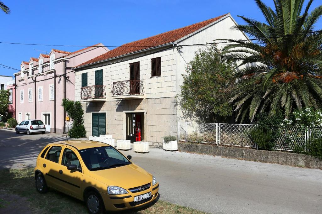 Budova, v ktorej sa apartmán nachádza