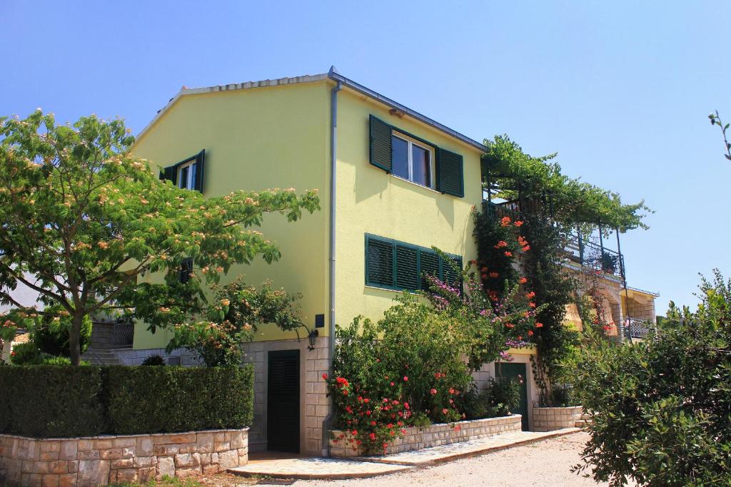 Fotografia z galérie ubytovania Apartments by the sea Loviste, Peljesac - 10255 v destinácii Lovište