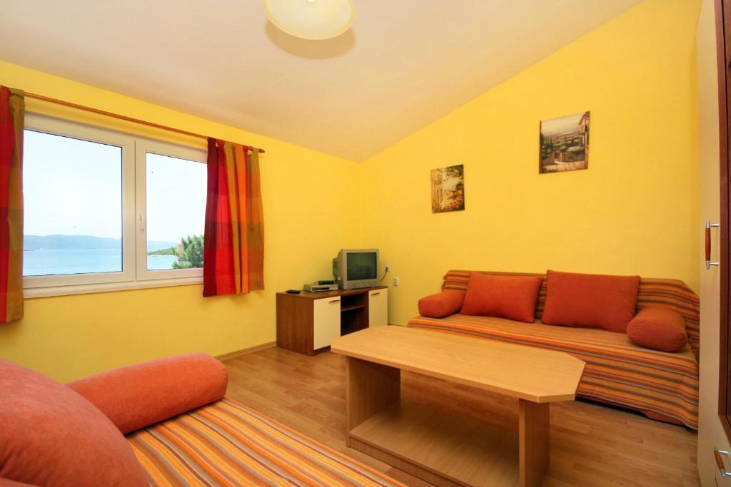 Fotografia z galérie ubytovania Apartments by the sea Loviste, Peljesac - 10255 v destinácii Lovište