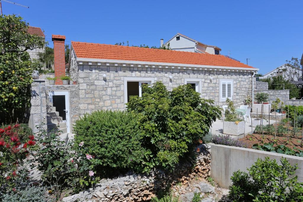 Zahrada ubytování Apartments with a parking space Lumbarda, Korcula - 9474