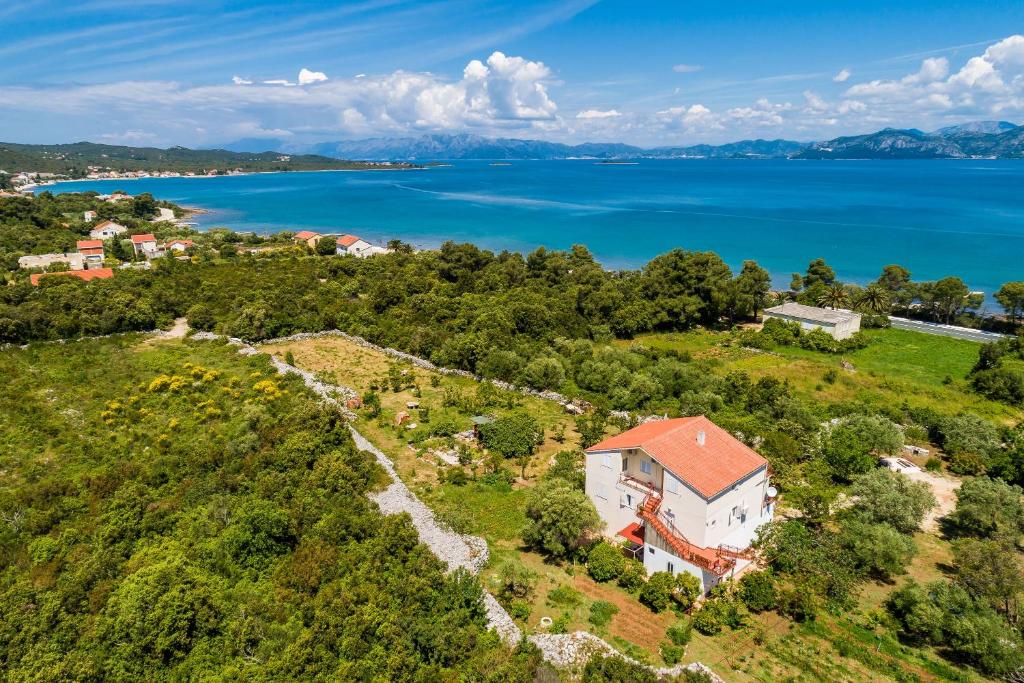 Příroda nedaleko apartmánu