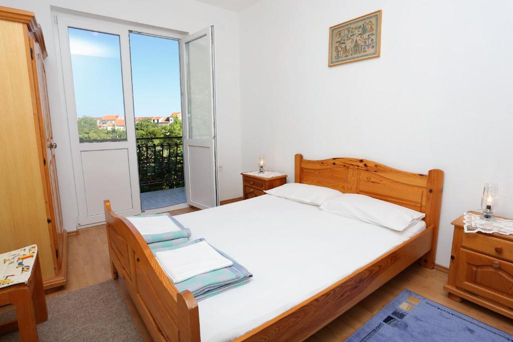 Fotografia z galérie ubytovania Apartments with a parking space Trpanj, Peljesac - 10131 v destinácii Trpanj