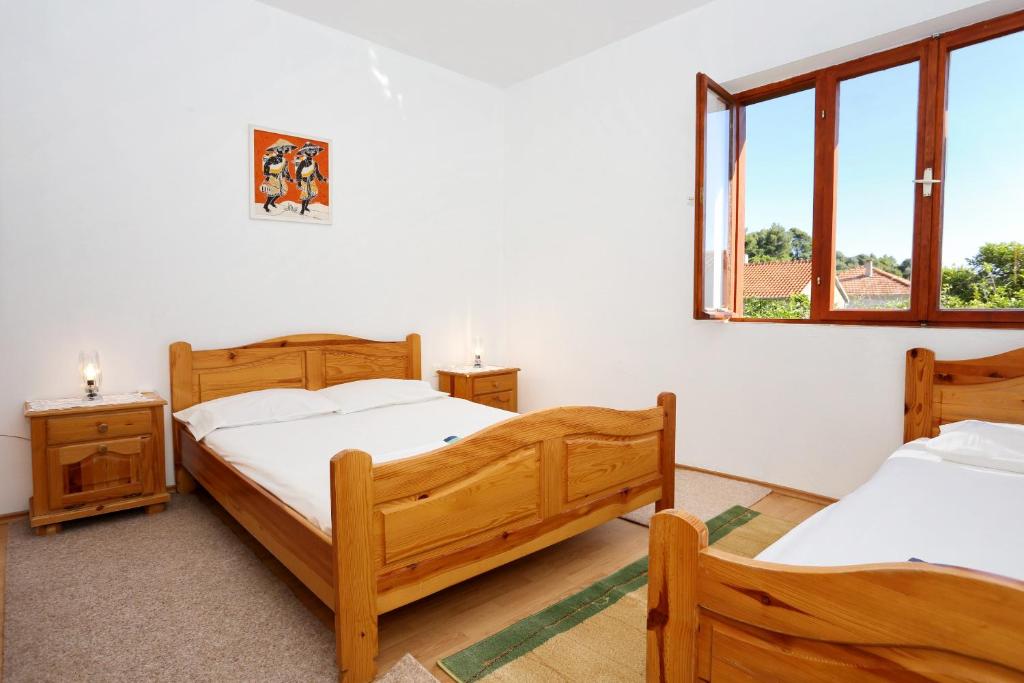 Fotografia z galérie ubytovania Apartments with a parking space Trpanj, Peljesac - 10131 v destinácii Trpanj