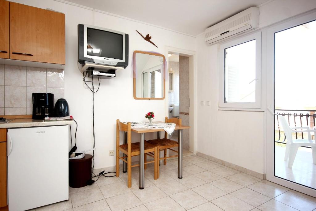 Fotografia z galérie ubytovania Apartments with a parking space Orebic, Peljesac - 10160 v destinácii Orebić