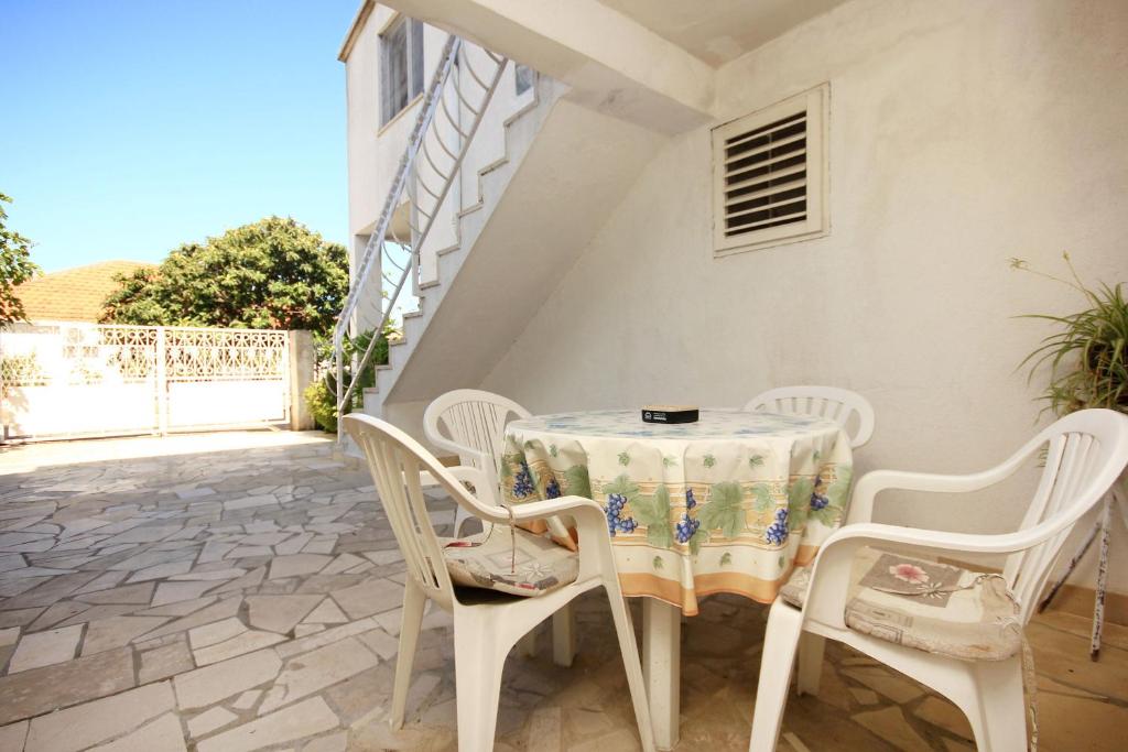 Fotografia z galérie ubytovania Apartments with a parking space Orebic, Peljesac - 10093 v destinácii Orebić