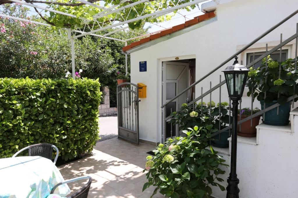 Fotografia z galérie ubytovania Apartments with a parking space Orebic, Peljesac - 10103 v destinácii Orebić