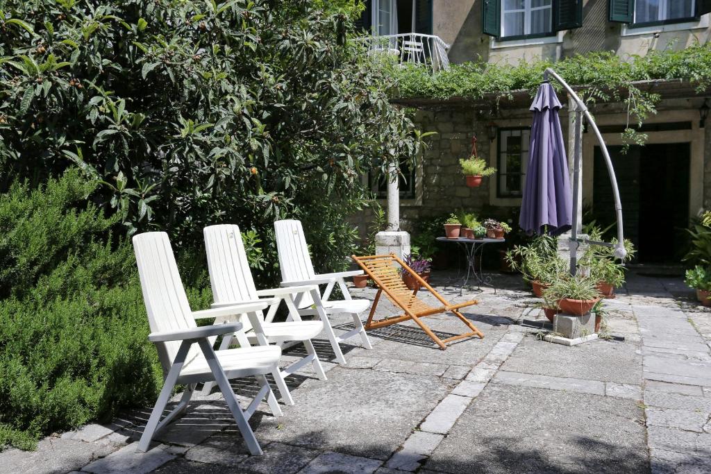 Fotografia z galérie ubytovania Apartments with a parking space Trpanj, Peljesac - 10046 v destinácii Trpanj