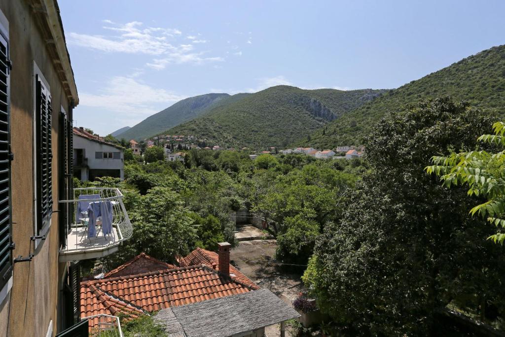 Fotografia z galérie ubytovania Apartments with a parking space Trpanj, Peljesac - 10046 v destinácii Trpanj