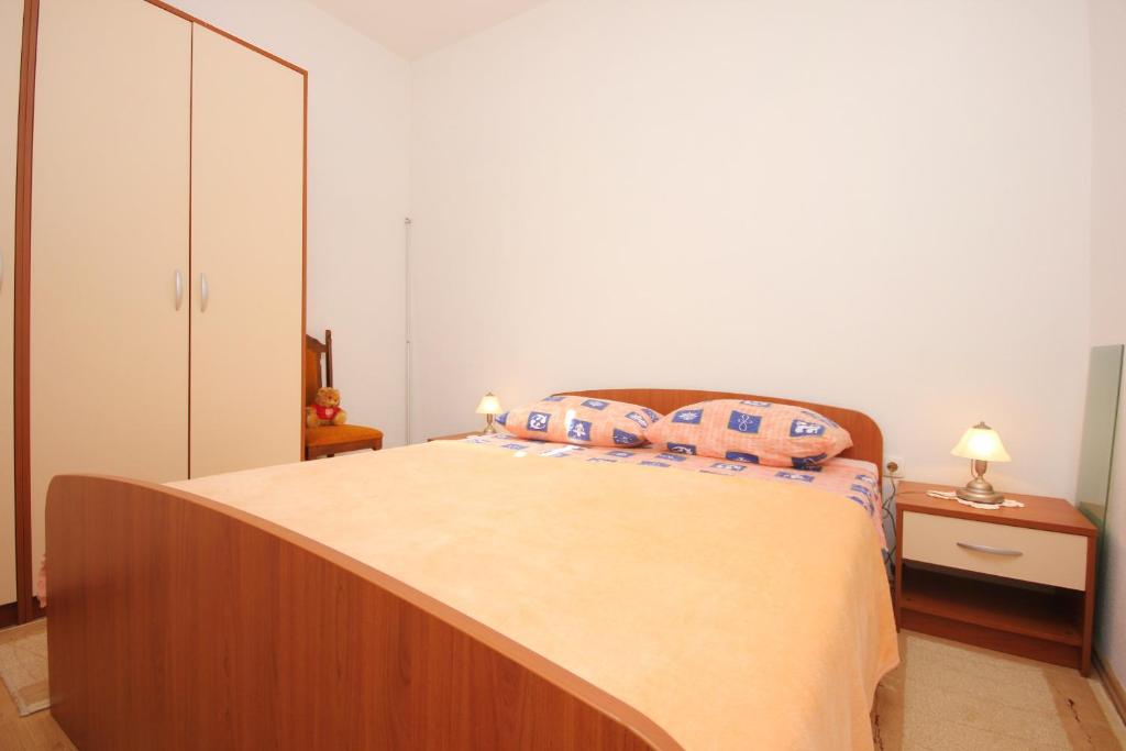 Posteľ alebo postele v izbe v ubytovaní Holiday house with a parking space Orebic, Peljesac - 10165