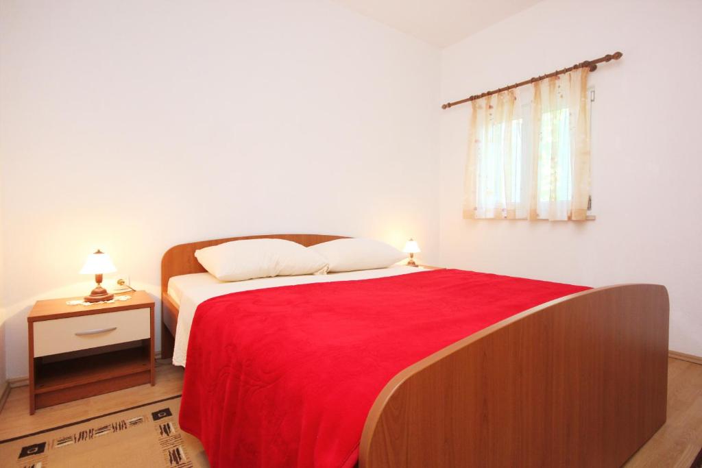Posteľ alebo postele v izbe v ubytovaní Holiday house with a parking space Orebic, Peljesac - 10165