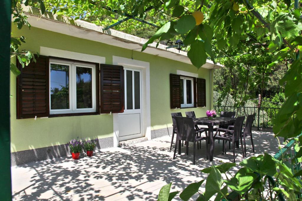 Fotografia z galérie ubytovania Holiday house with a parking space Trstenik, Peljesac - 10195 v destinácii Trstenik