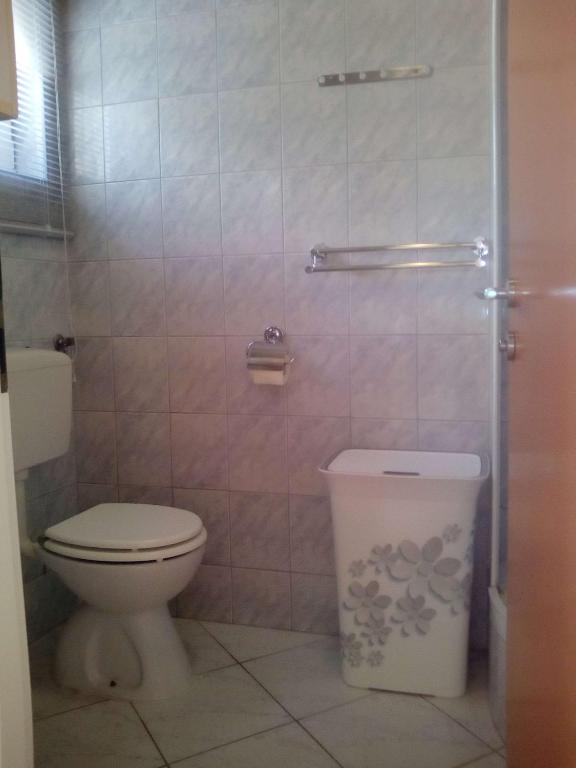 Koupelna v ubytování Apartments with parking spaces Pirovac, Sibenik - 11746