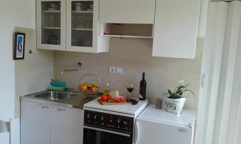 Fotografia z galérie ubytovania Apartments with a parking space Kastel Kambelovac, Kastela - 11755 v destinácii Kaštela