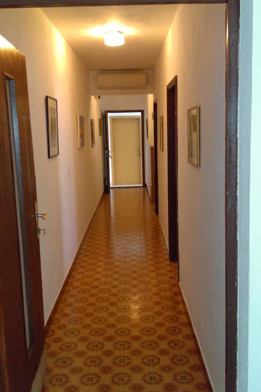 Fotografia z galérie ubytovania Apartments by the sea Podgora, Makarska - 11888 v Podgore