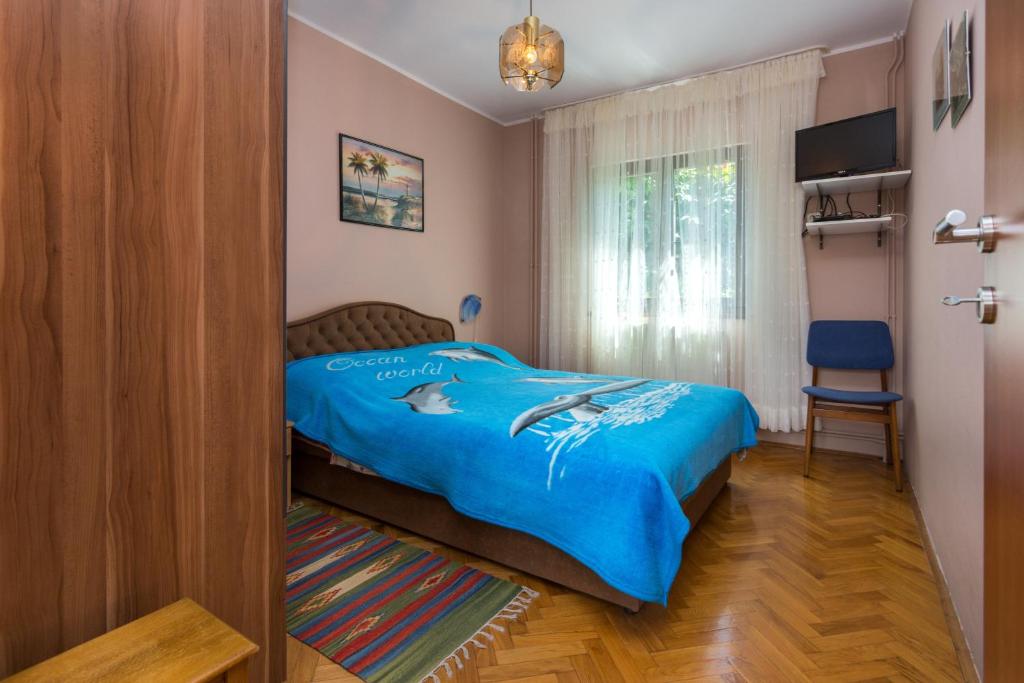Fotografia z galérie ubytovania Apartments by the sea Arbanija, Ciovo - 12113 v Trogiri