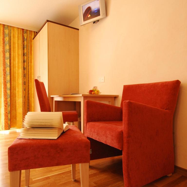 Posezení v ubytování Hotel Viktoria-Leukerbad-Therme