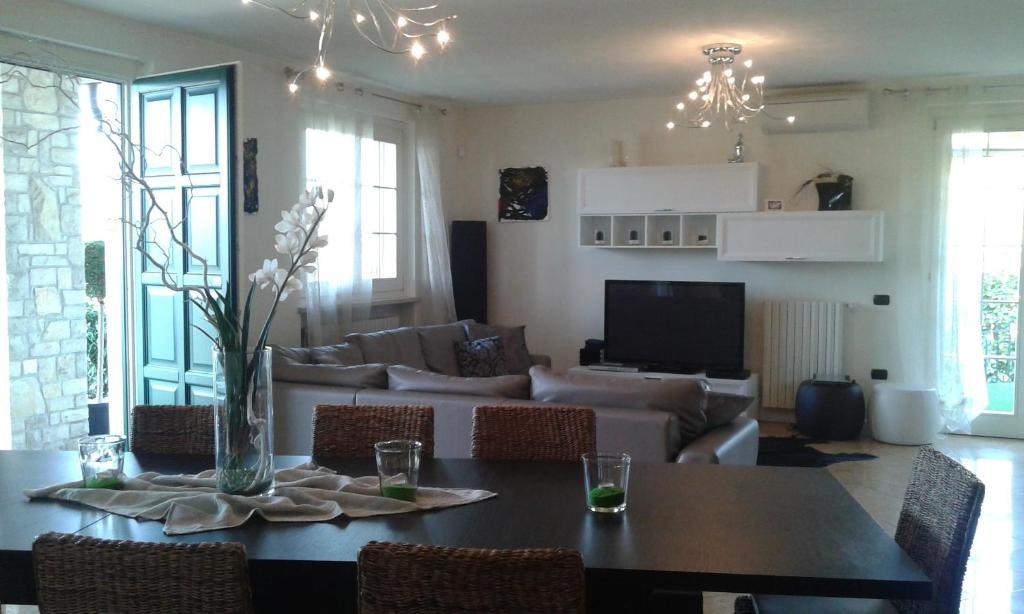 Część wypoczynkowa w obiekcie Villa Elisa Relax